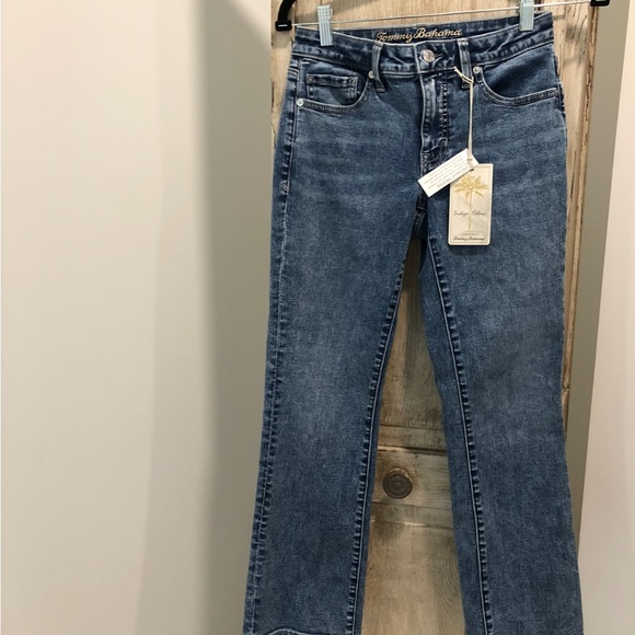 NWT! Tommy Bahama Bootcut Cropped Jeans - Picture 1 of 11